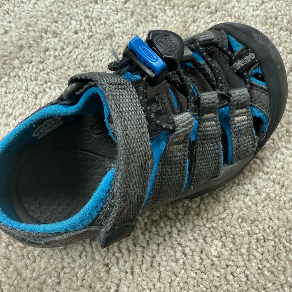 Keen Kids Blue and Gray Adventure Sandals - Picture 6 of 8